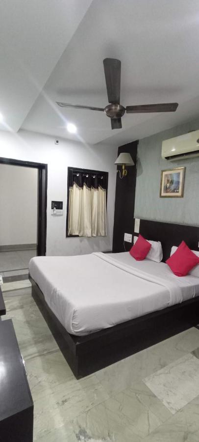 Hotel Laxman Resort Agra  Exterior foto